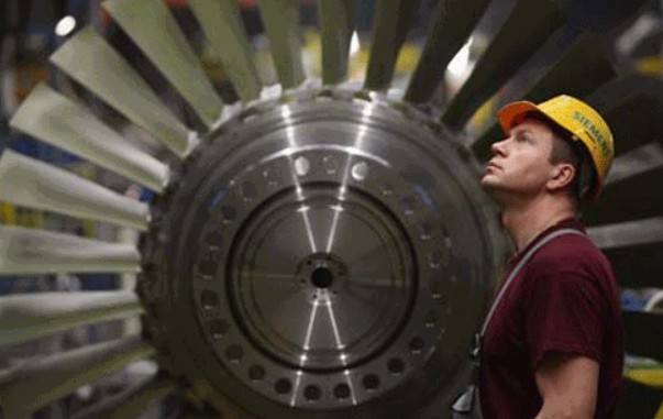  6000亿资本的抉择：风光氢氨醇如何破解内需不足的产业命题 新闻