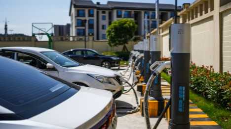 东风汽车新能源销量破百万辆:技术架构深度拆解与产业变革展望 汽车科技