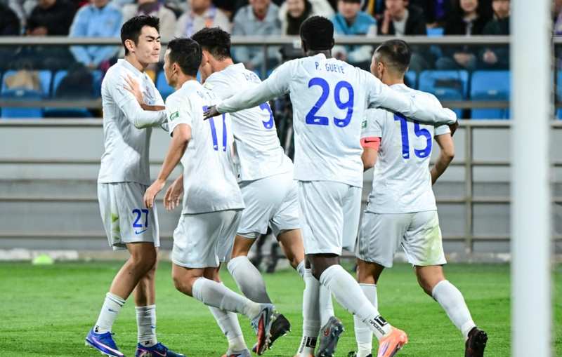  【战术解码】拉唐补时绝杀背后的战术逻辑与逆转密码：中超第4轮上海绿地战术复盘 体育新闻