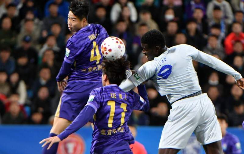  【战术解码】拉唐补时绝杀背后的战术逻辑与逆转密码：中超第4轮上海绿地战术复盘 体育新闻