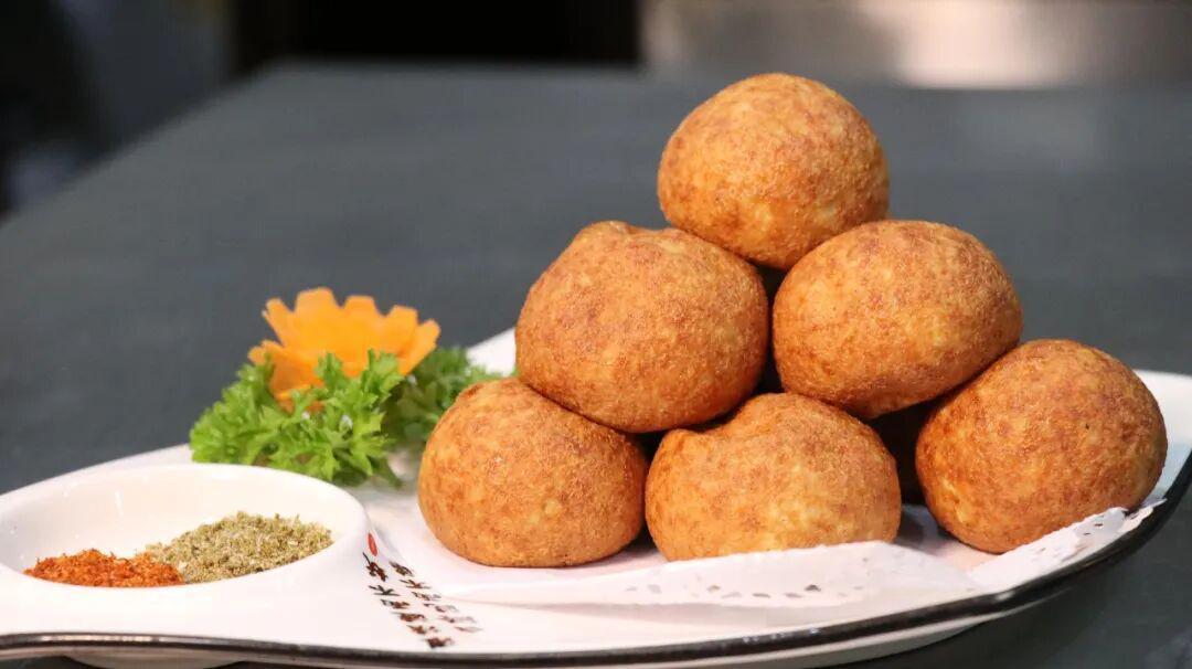 五台山干炸豆腐丸子:传统工艺的技术拆解与风味密码 文化旅游