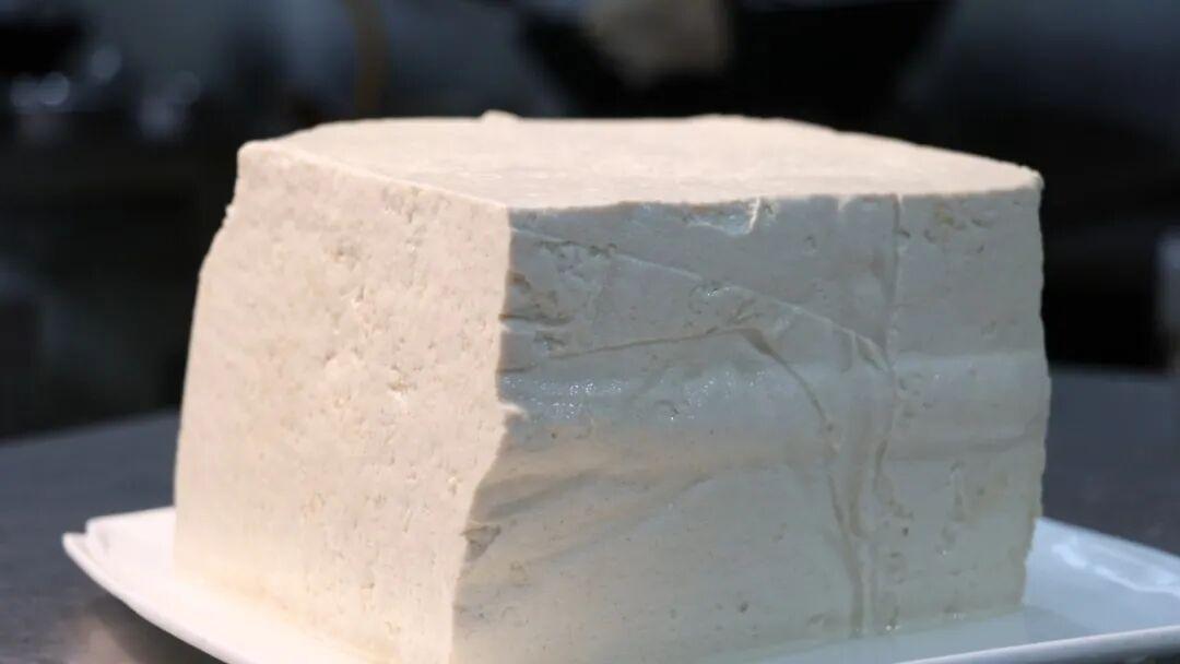 五台山干炸豆腐丸子:传统工艺的技术拆解与风味密码 文化旅游