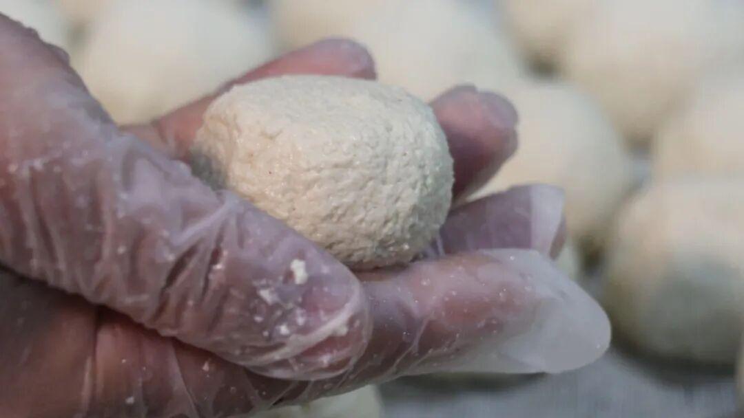 五台山干炸豆腐丸子:传统工艺的技术拆解与风味密码 文化旅游