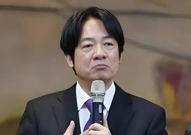  从“司法追杀”到“神主牌”崩塌：一场政治博弈的技术复盘 新闻