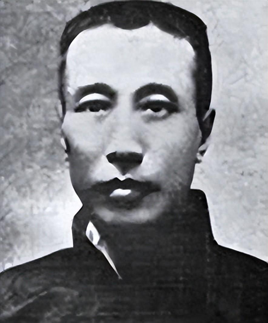  尘封档案揭秘：周恩来临终执念与杨度身份逆转的46年悬案真相 新闻