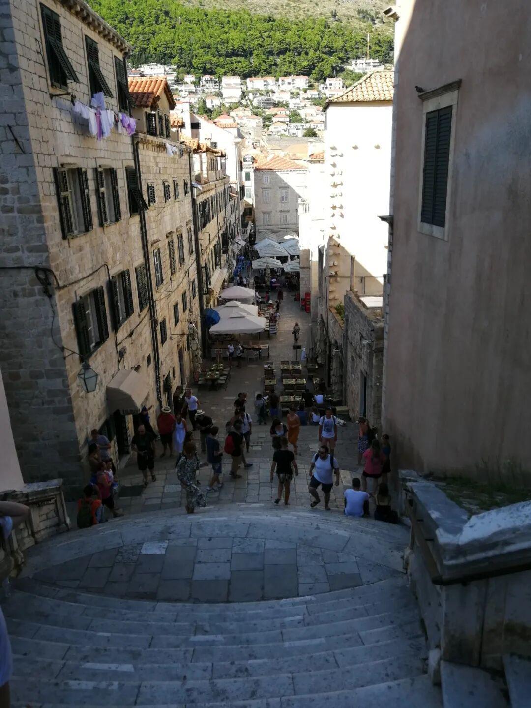  从《权力的游戏》到杜布罗夫尼克：克罗地亚取景地的影视旅游价值深度解析 文化旅游