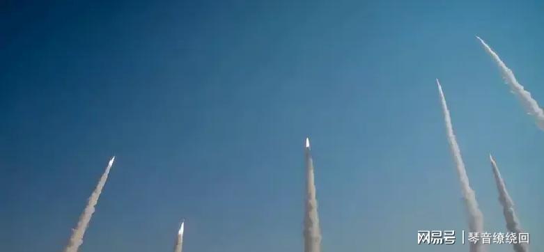  【技术解局】导弹雨背后的消耗战逻辑：伊朗饱和式打击如何撕开防空体系缺口 新闻