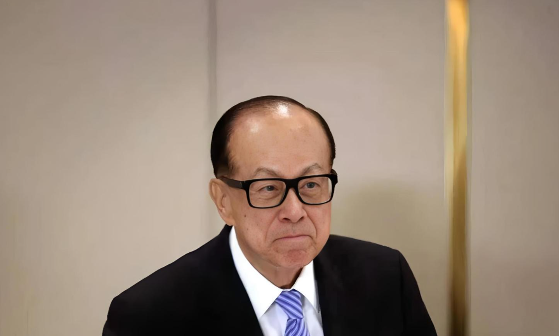  三十年情分说断就断，巴拿马终于尝到了被人当枪使的苦滋味 新闻